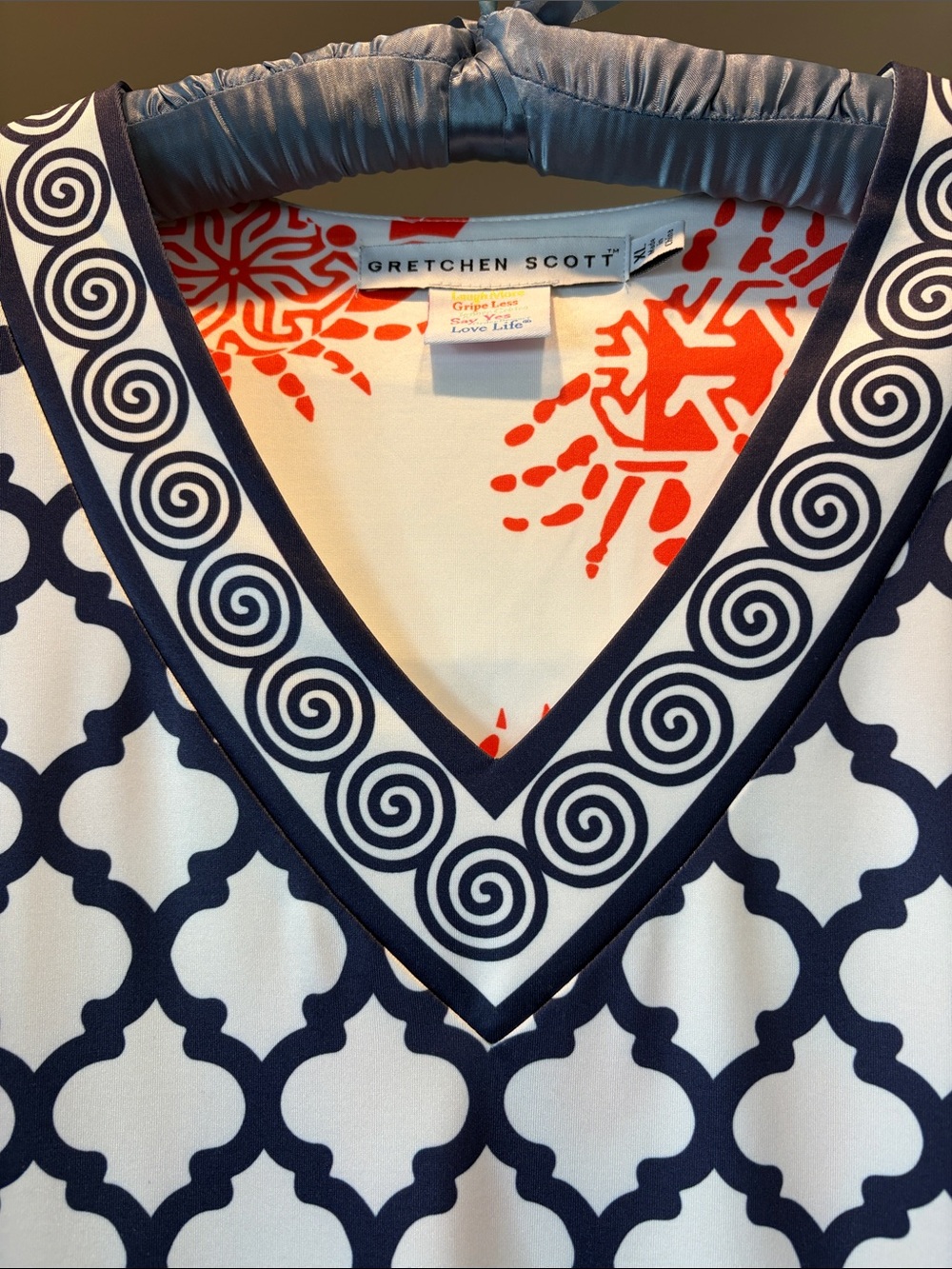 Gretchen Scott V Neck Shift Dress - Picture 3 of 10